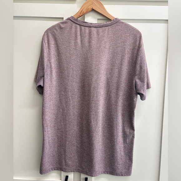 01.Algo Men’s Performance V Neck t-Shirt Medium UPF 40 Sustainable Activewear - Picture 4 of 7